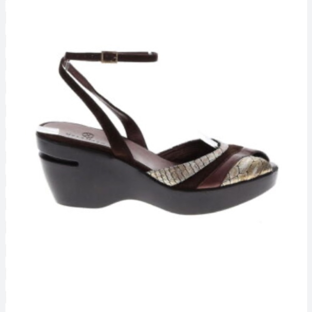 Cole Haan- 6.5- wedge platform sandal peep toe metallic Nike Air- SALE-B…